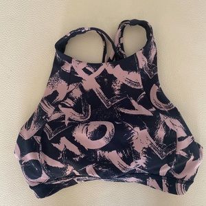 Lululemon Free to be Serene Bra